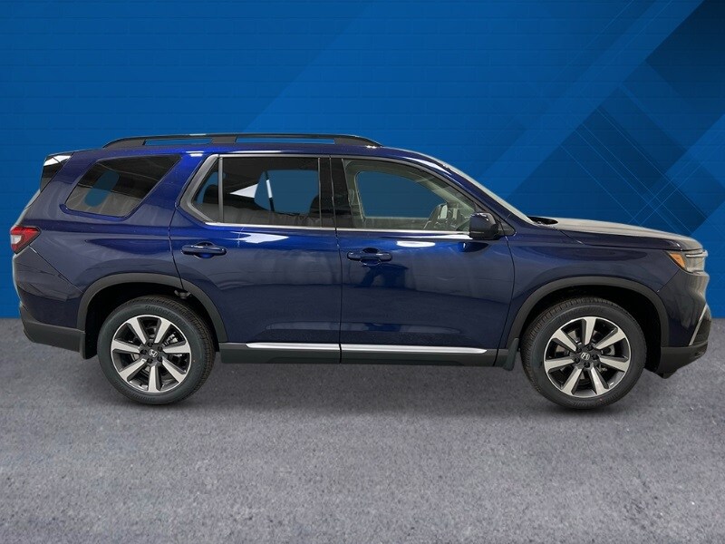 2025 Honda Pilot Touring photo 2