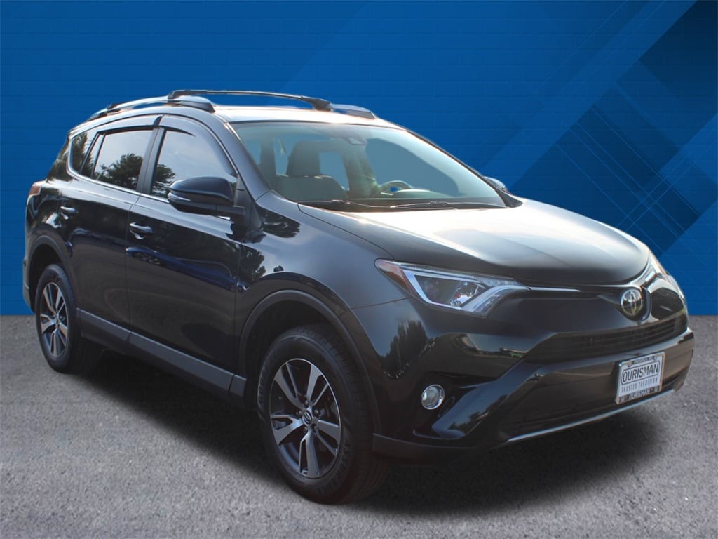 Used 2017 Toyota RAV4 XLE with VIN 2T3RFREV3HW688615 for sale in Frederick, MD