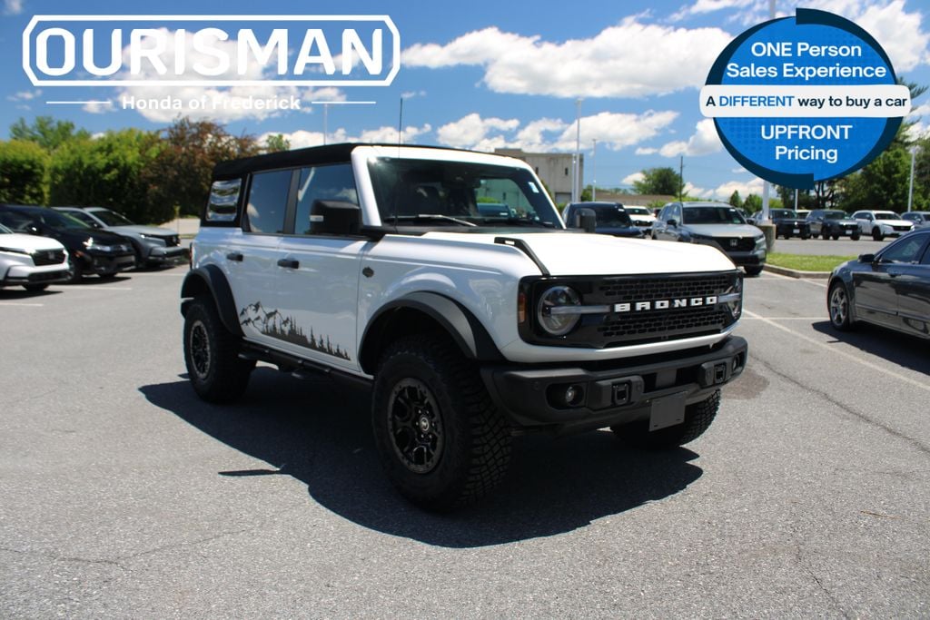 2023 Ford Bronco Wildtrak 4x4's photo