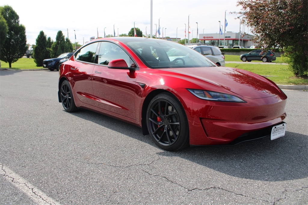 Used 2024 Tesla Model 3 Long Range with VIN 5YJ3E1ET3RF785961 for sale in Frederick, MD