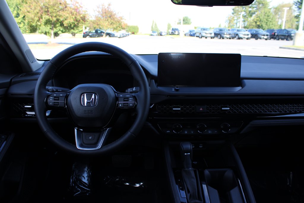 2026 Honda Accord Hybrid Touring - Photo 15