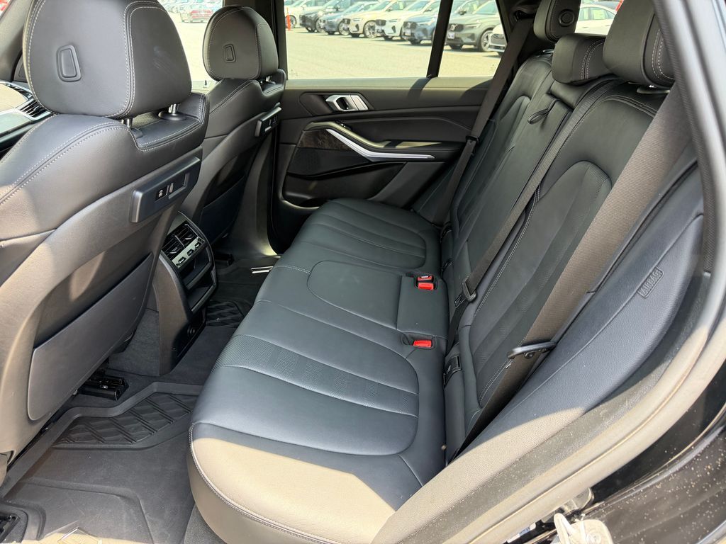 2022 BMW X5 40i - Photo 22