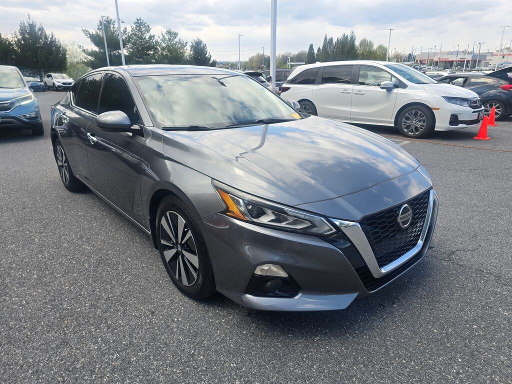 Used 2019 Nissan Altima 2.5 SL Sedan