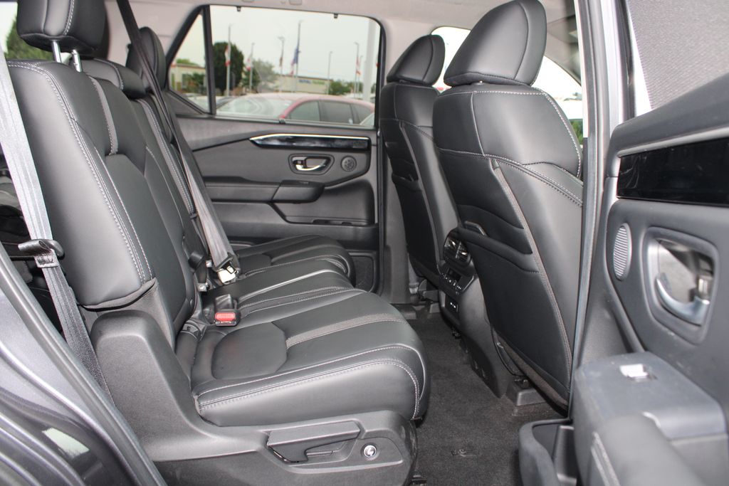 2025 Honda Pilot Touring - Photo 13