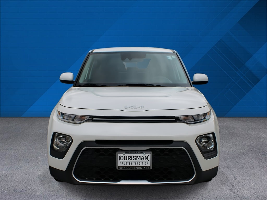 Used 2022 Kia Soul LX Hatchback