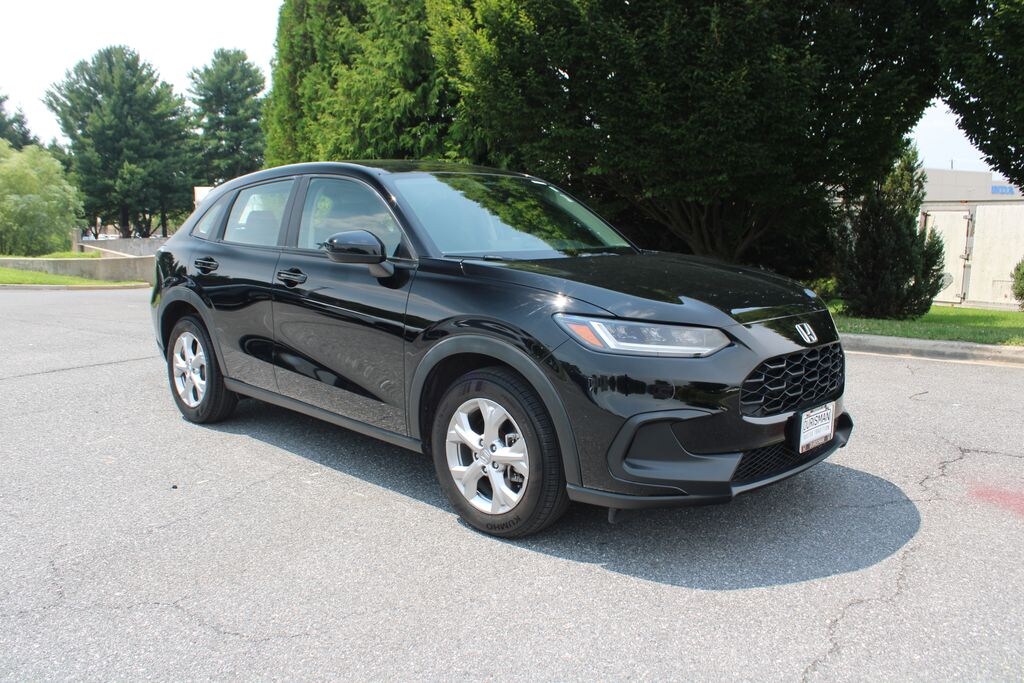 Certified 2023 Honda HR-V LX SUV