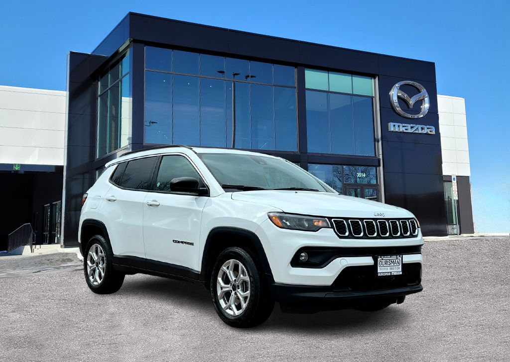 2025 Jeep Compass Latitude 4X4's photo