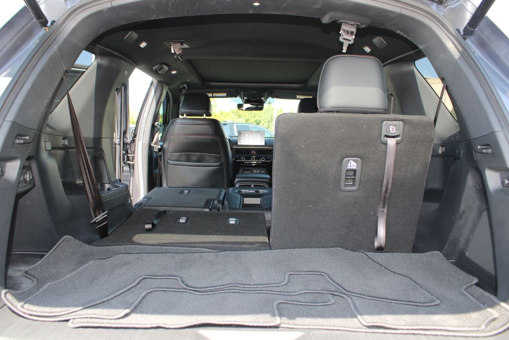 2025 Honda Pilot Black Edition - Photo 38