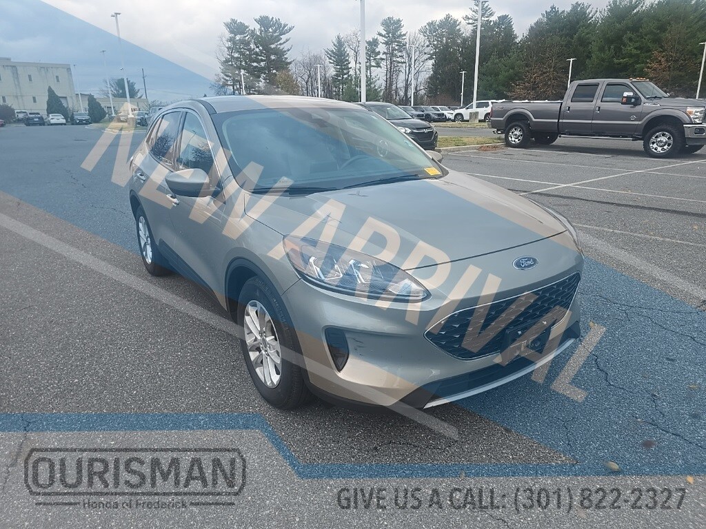 Used 2020 Ford Escape SE SUV