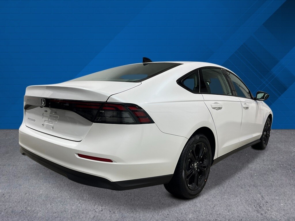 2025 Honda Accord SE photo 3