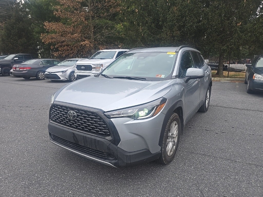 Used 2023 Toyota Corolla Cross LE SUV