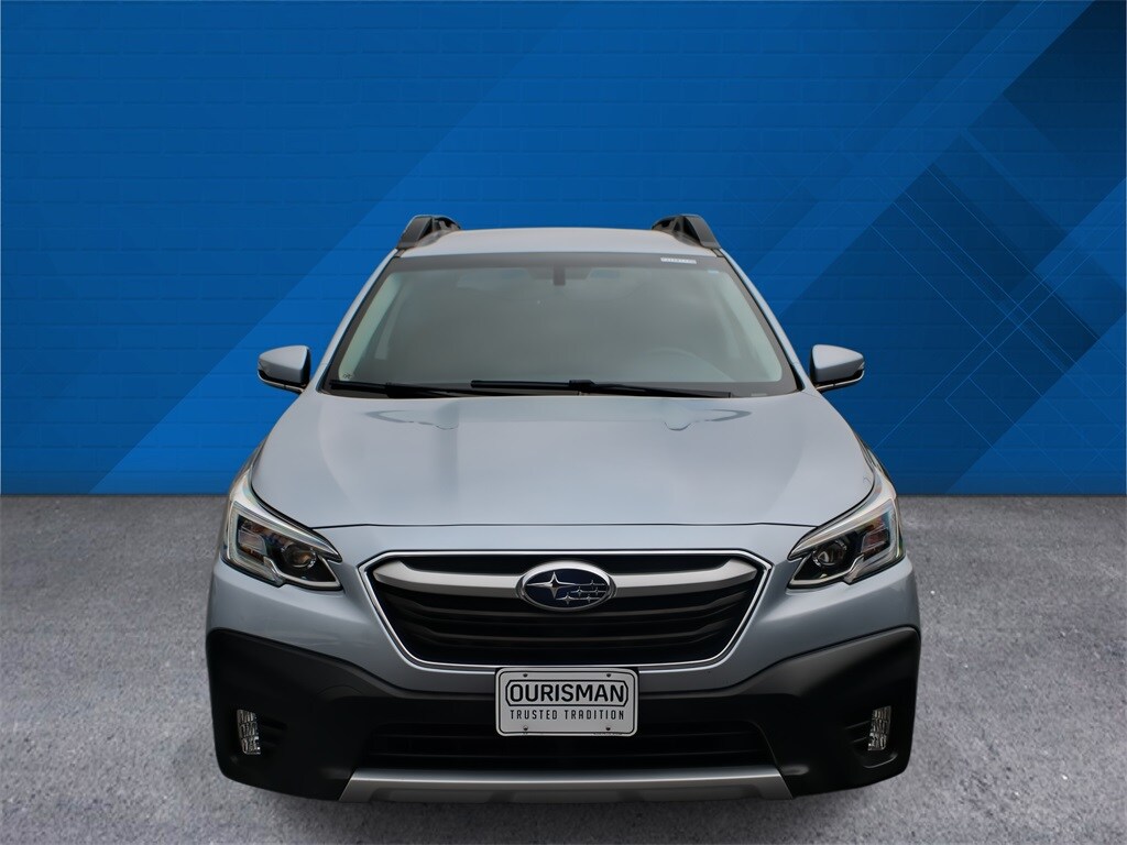 2021 Subaru Outback Limited photo 3