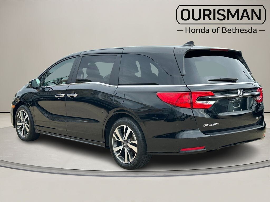 Used 2024 Honda Odyssey Touring Minivan/Van