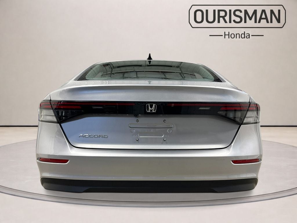 New 2026 Honda Accord SE Sedan