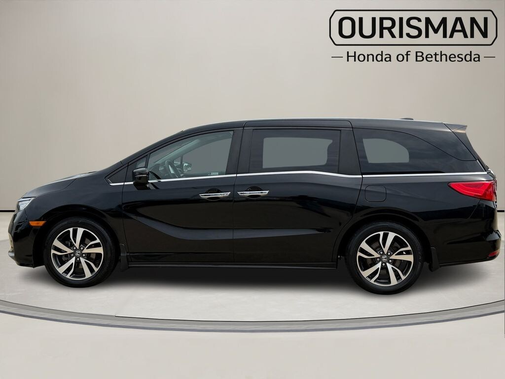 Used 2024 Honda Odyssey Touring Minivan/Van