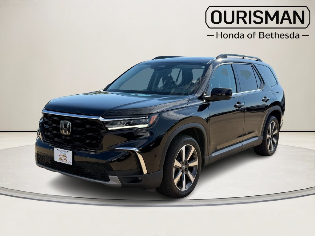 Certified 2023 Honda Pilot Touring SUV