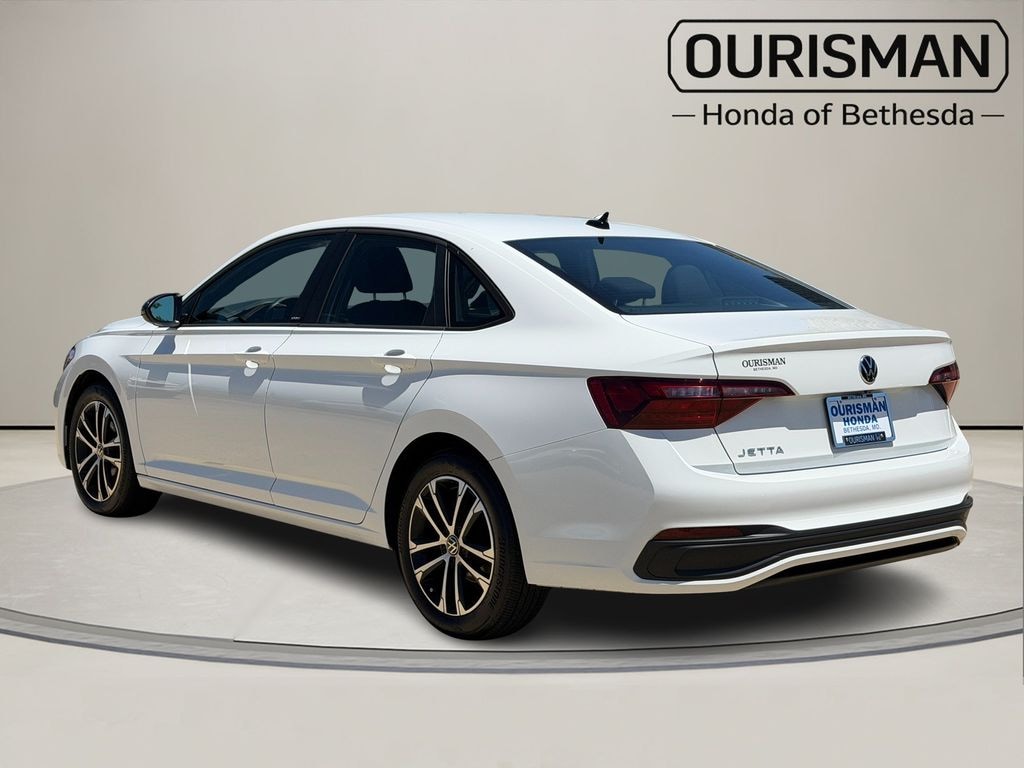 Used 2024 Volkswagen Jetta 1.5T Sport Sedan