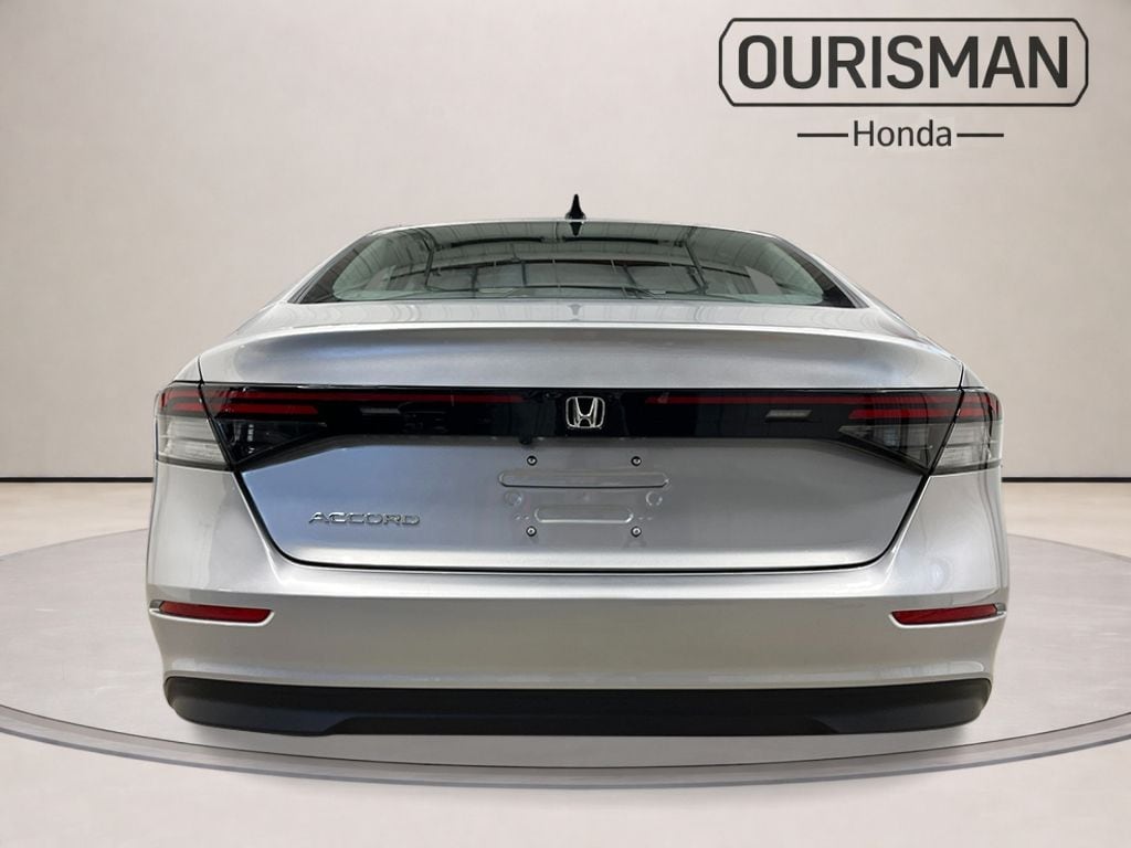 New 2026 Honda Accord SE Sedan