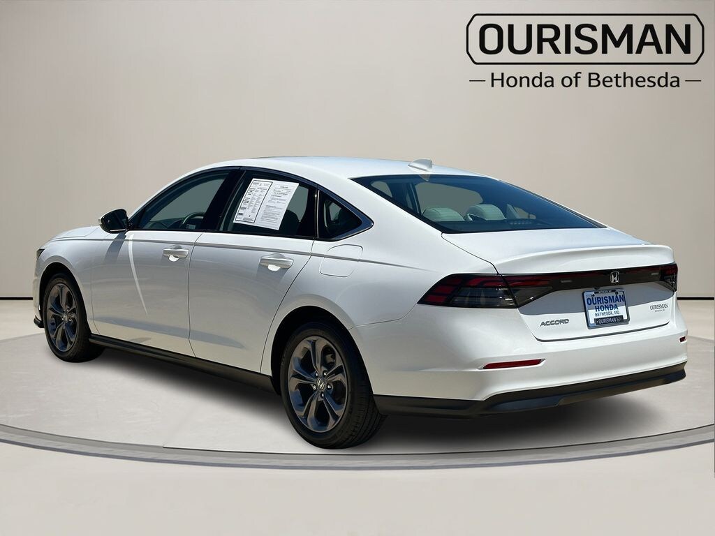 Used 2024 Honda Accord EX Sedan