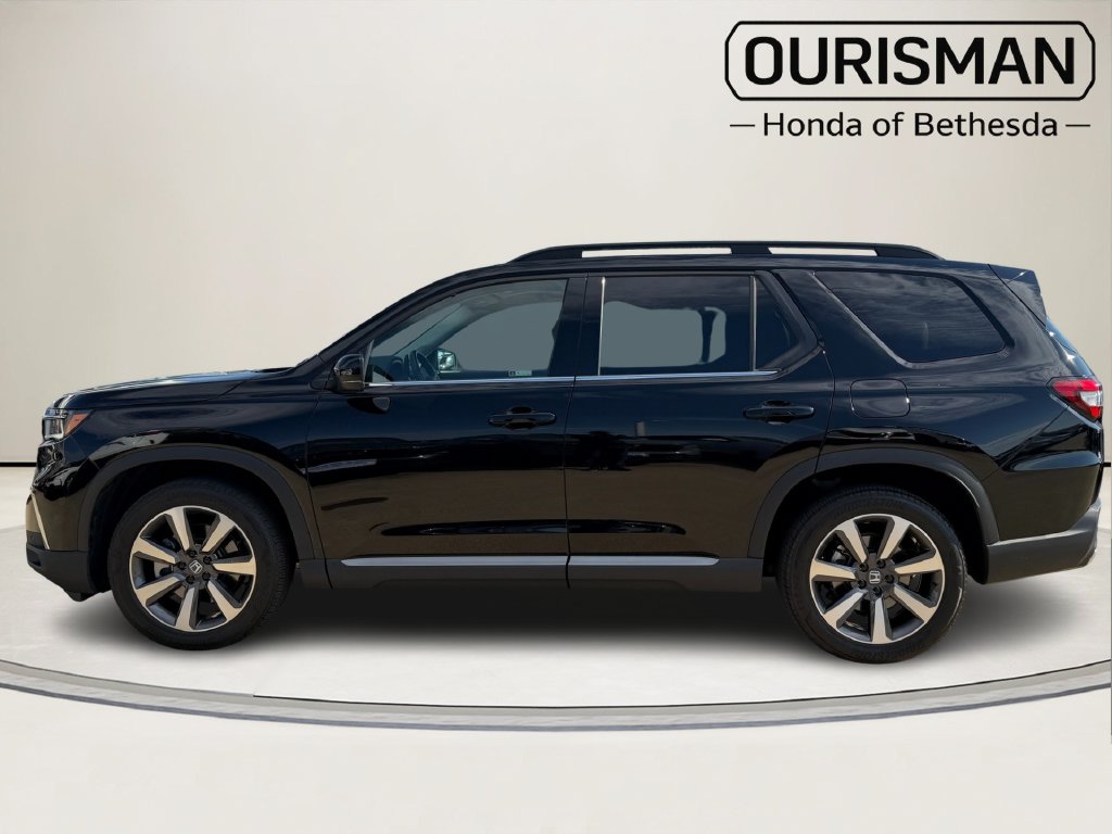 Certified 2023 Honda Pilot Touring SUV