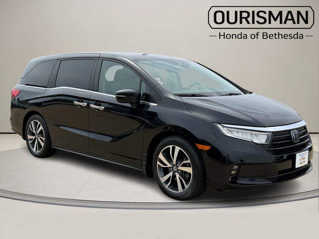 Used 2024 Honda Odyssey Touring Minivan/Van