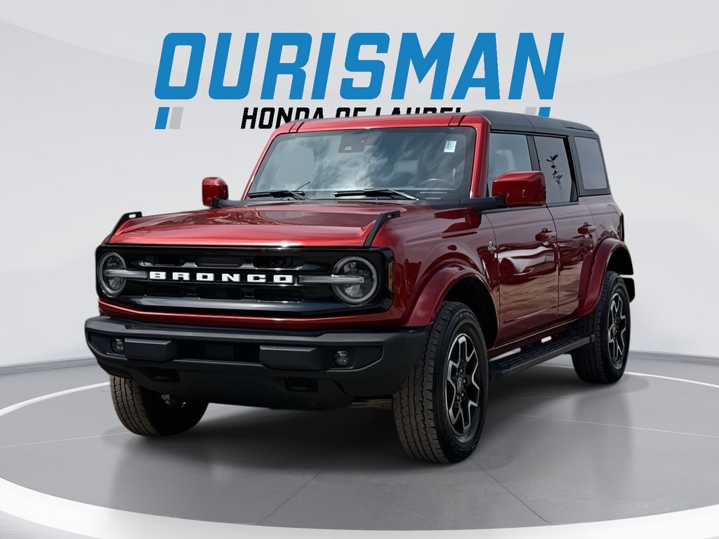 2023 Ford Bronco 4-Door Outer Banks