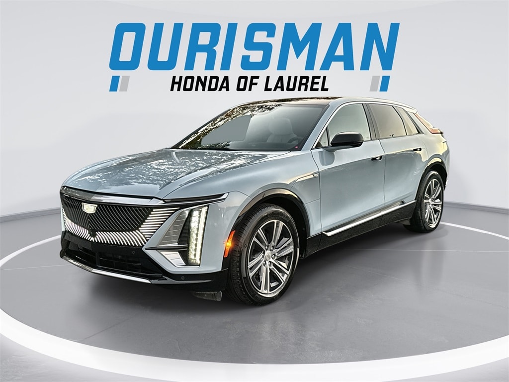 Used 2024 Cadillac Lyriq Luxury SUV