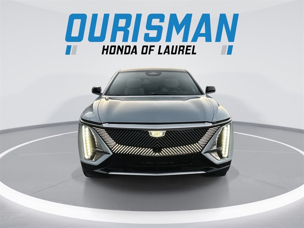 Used 2024 Cadillac Lyriq Luxury SUV