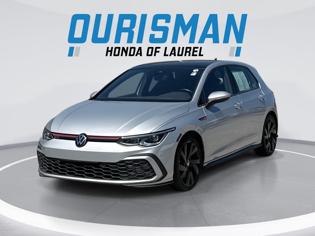 2022 Volkswagen Golf GTI 2.0T SE 4-door's photo