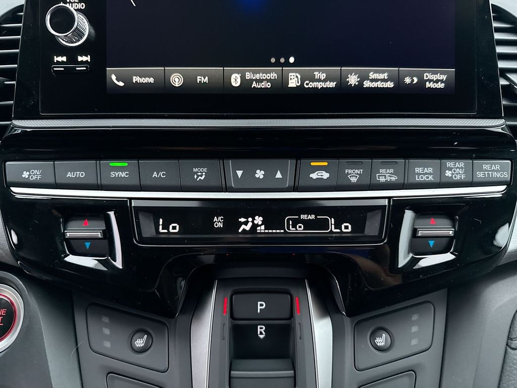 2026 Honda Odyssey EX-L - Photo 17
