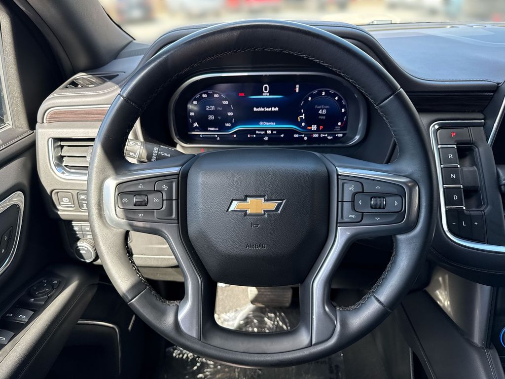 2023 Chevrolet Suburban LT - Photo 11