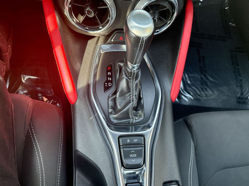 2020 Chevrolet Camaro 1LT - Photo 22