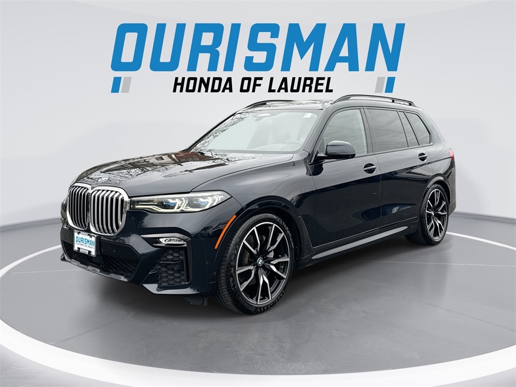 2019 BMW X7 50i's photo