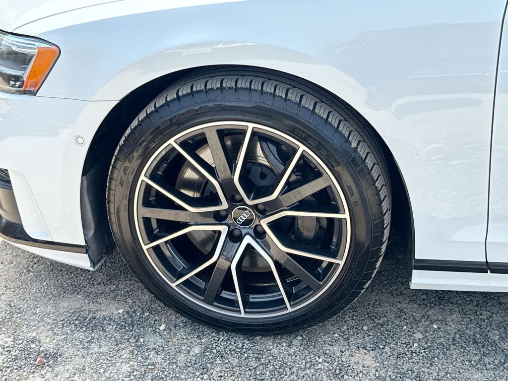 2020 Audi A8 Base - Photo 19