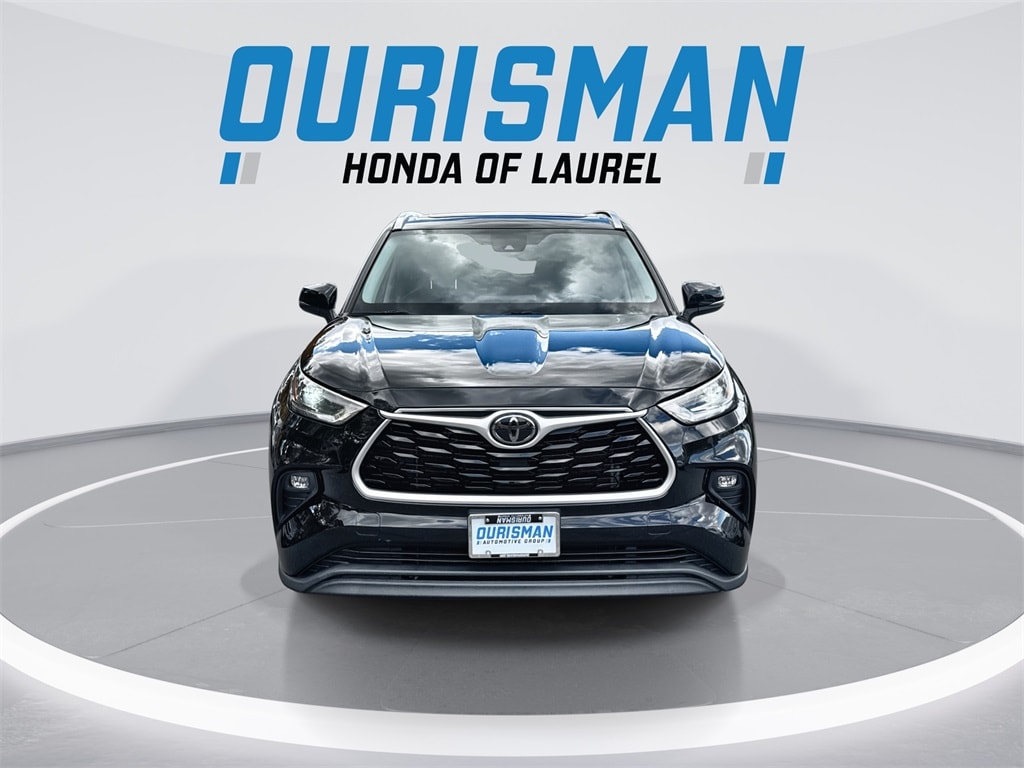 Used 2021 Toyota Highlander XLE SUV