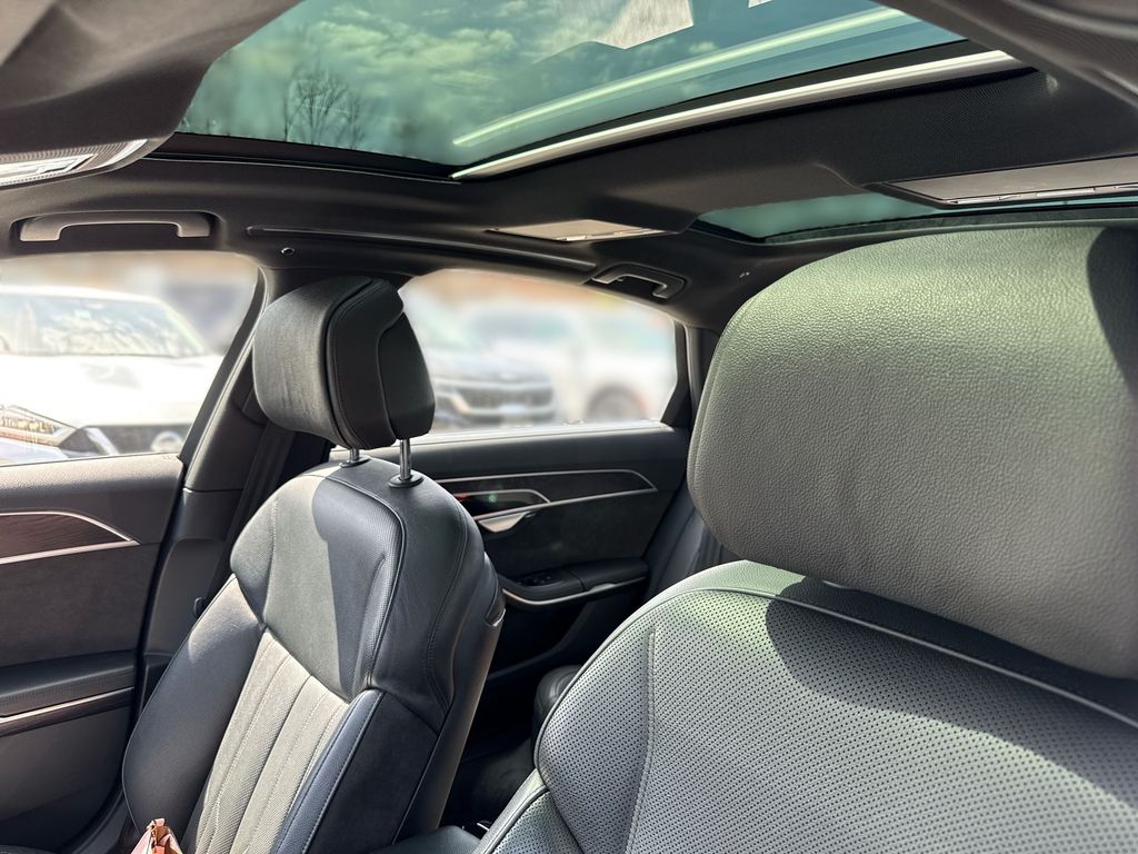 2020 Audi A8 Base - Photo 16