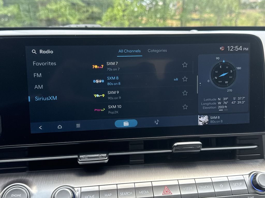 2025 Hyundai Kona SEL - Photo 12
