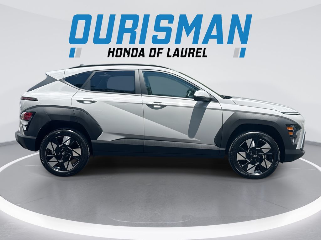 2025 Hyundai Kona SEL - Photo 9