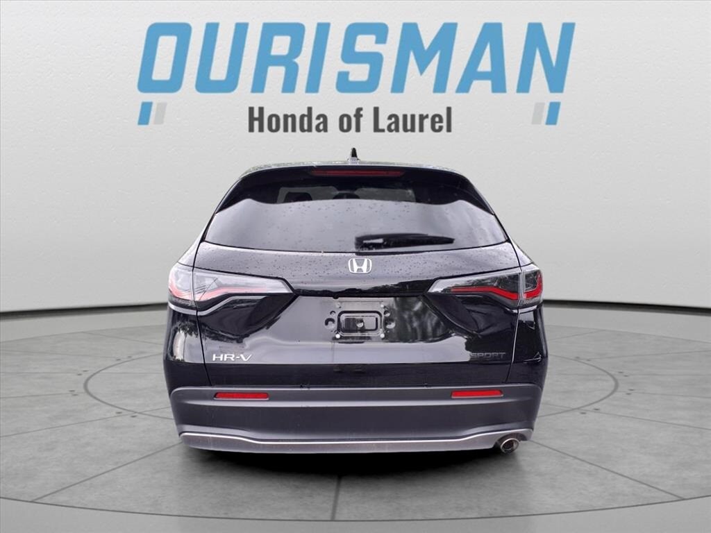 2026 Honda HR-V Sport photo 3