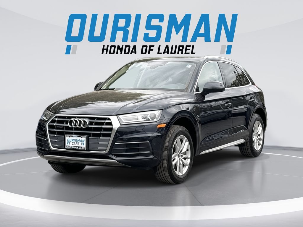 2020 Audi Q5 45 quattro S tronic Premium's photo