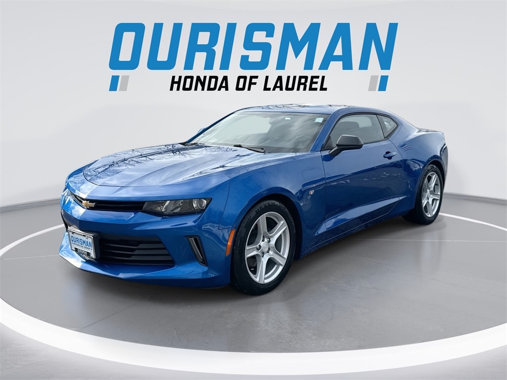 2018 Chevrolet Camaro 1LT's photo