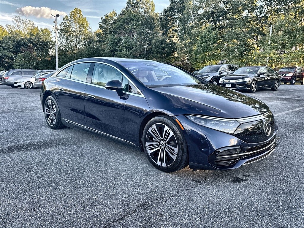2022 Mercedes Benz EQS Sedan 580 4MATIC photo 2