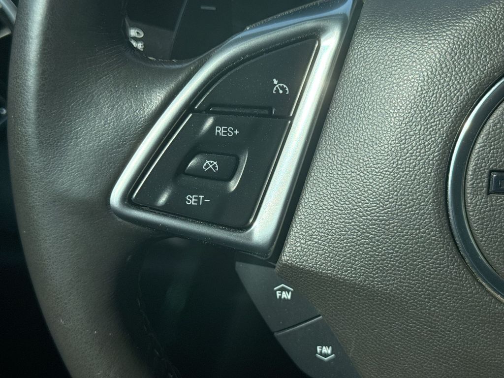 2020 Chevrolet Camaro 1LT - Photo 16
