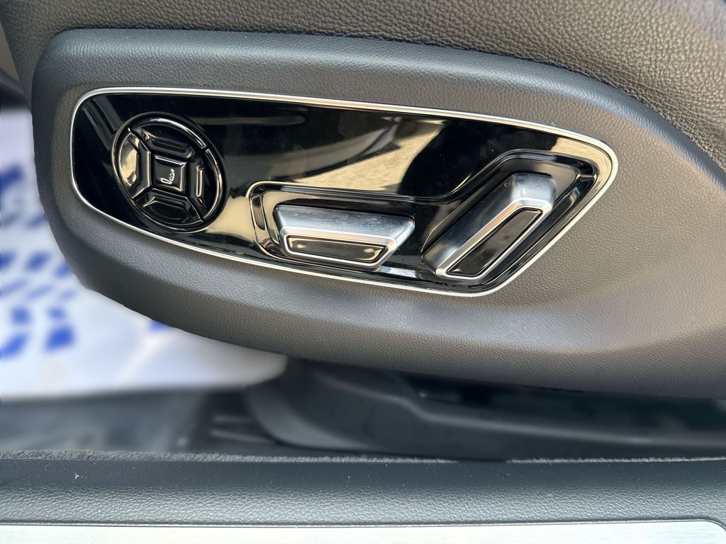 2020 Audi A8 Base - Photo 14
