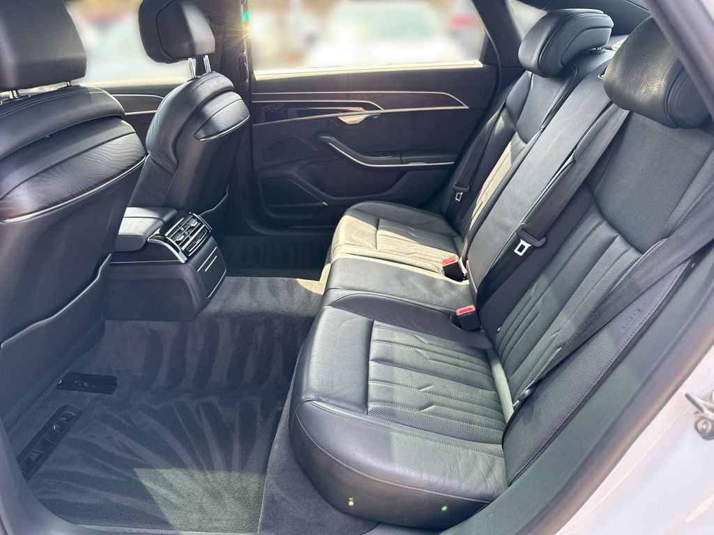 2020 Audi A8 Base - Photo 24