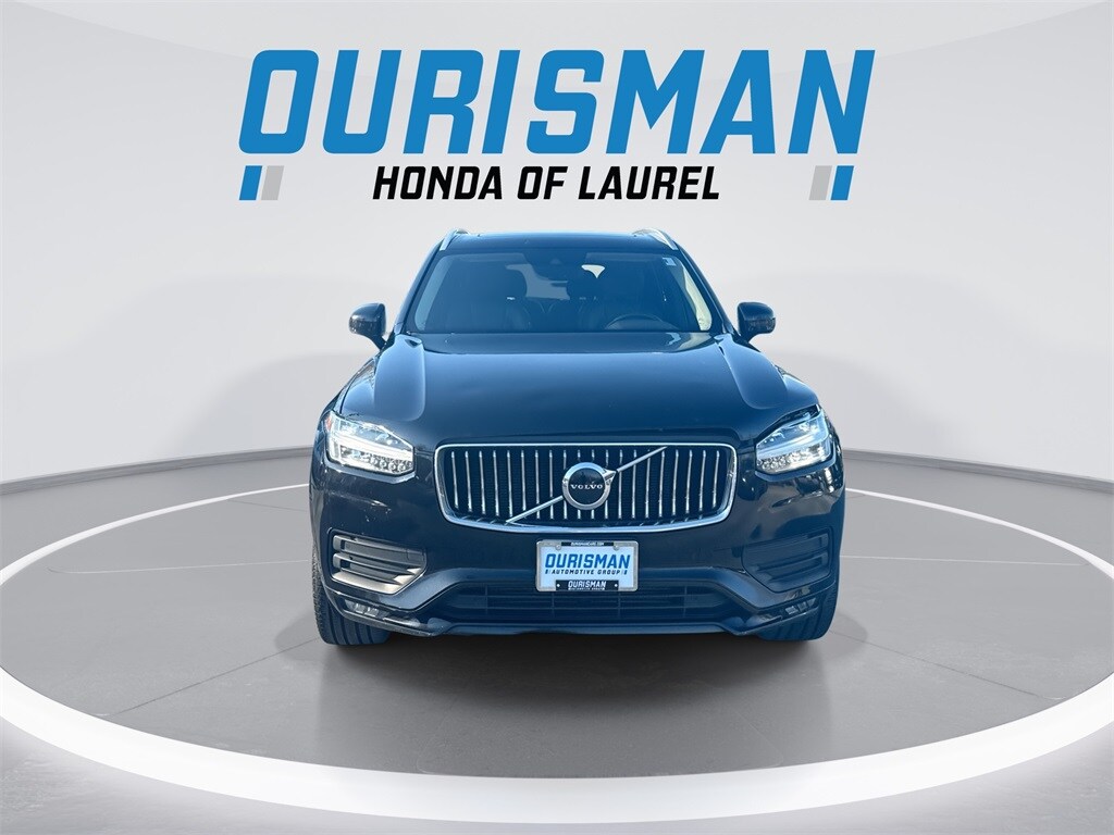 2020 Volvo XC90 T6 Momentum photo 3