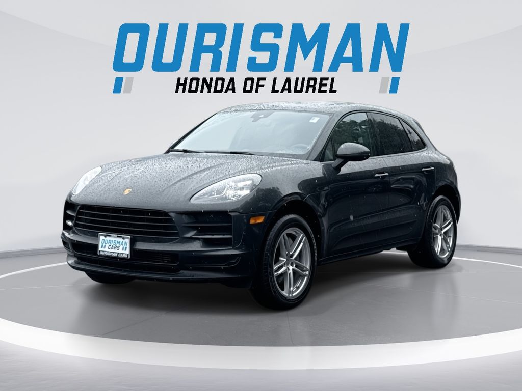 2021 Porsche Macan -'s photo
