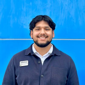 Staff member Hector Coronado from ID_55acaa