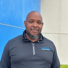 Staff member Lonnie Murvin from ID_55acaa