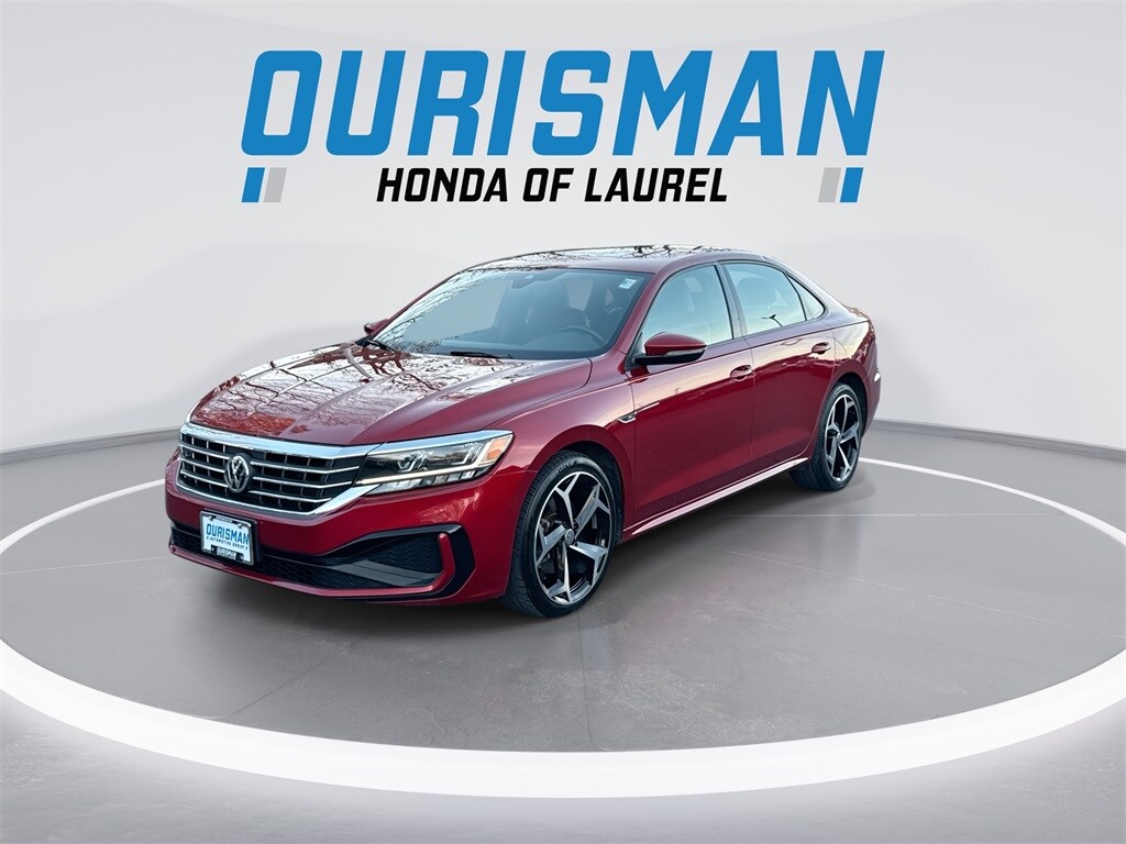 2021 Volkswagen Passat 2.0T R-Line photo 4